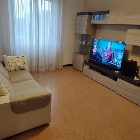 Gli Scoiattoli Di Tolstoi Apartment Milan Bagian luar foto